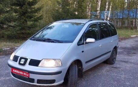 SEAT Alhambra II рестайлинг, 2001 год, 420 000 рублей, 3 фотография