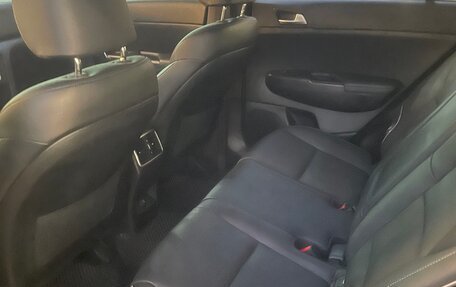 KIA Sportage IV рестайлинг, 2019 год, 2 350 000 рублей, 9 фотография