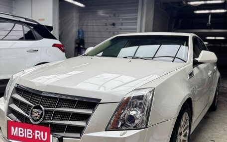 Cadillac CTS II, 2011 год, 1 150 000 рублей, 2 фотография