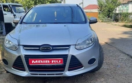 Ford Focus III, 2011 год, 830 000 рублей, 2 фотография