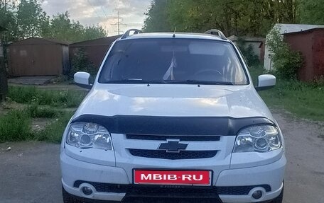 Chevrolet Niva I рестайлинг, 2012 год, 560 000 рублей, 1 фотография