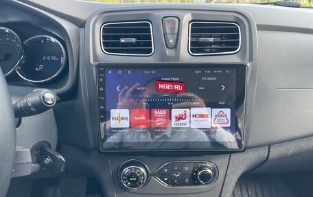 Renault Sandero II рестайлинг, 2018 год, 1 340 000 рублей, 24 фотография