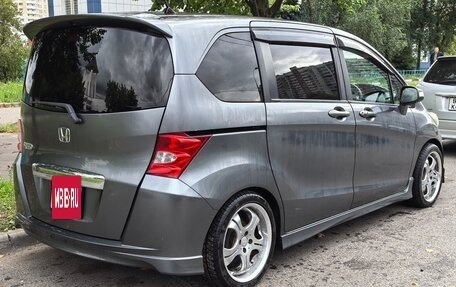 Honda Freed I, 2009 год, 1 090 000 рублей, 4 фотография