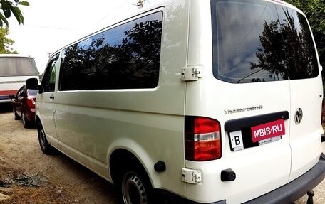 Volkswagen Transporter T5 рестайлинг, 2009 год, 900 000 рублей, 10 фотография