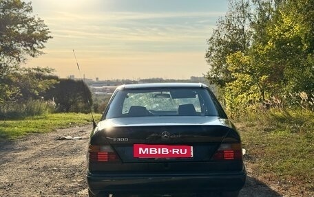 Mercedes-Benz W124, 1987 год, 290 000 рублей, 4 фотография