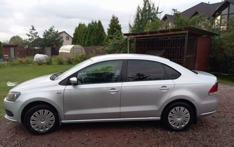 Volkswagen Polo VI (EU Market), 2011 год, 770 000 рублей, 3 фотография