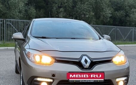 Renault Fluence I, 2013 год, 830 000 рублей, 2 фотография
