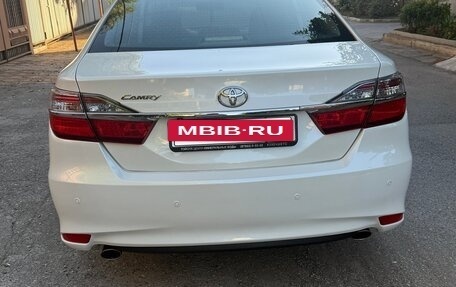 Toyota Camry, 2017 год, 3 100 000 рублей, 14 фотография