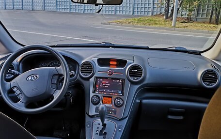 KIA Carens III (RP), 2010 год, 915 000 рублей, 5 фотография