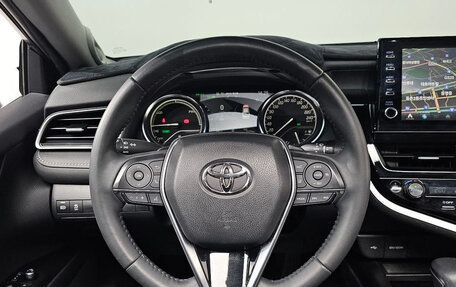 Toyota Camry, 2023 год, 3 189 788 рублей, 12 фотография