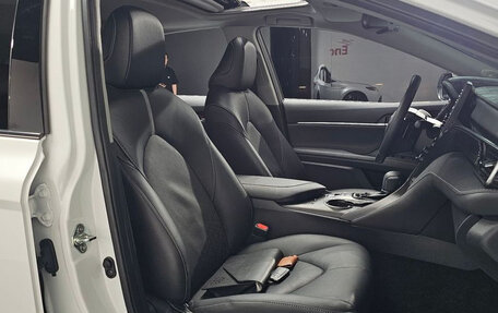 Toyota Camry, 2023 год, 3 189 788 рублей, 15 фотография