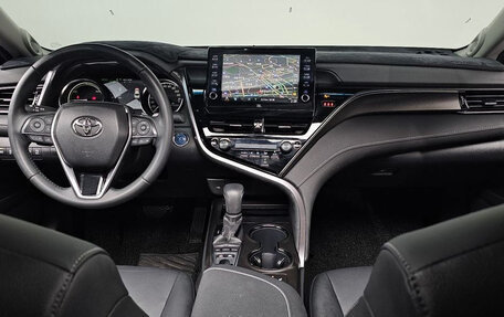 Toyota Camry, 2023 год, 3 189 788 рублей, 18 фотография