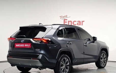 Toyota RAV4, 2023 год, 3 620 491 рублей, 2 фотография