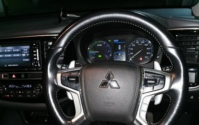 Mitsubishi Outlander III рестайлинг 3, 2019 год, 3 100 000 рублей, 1 фотография