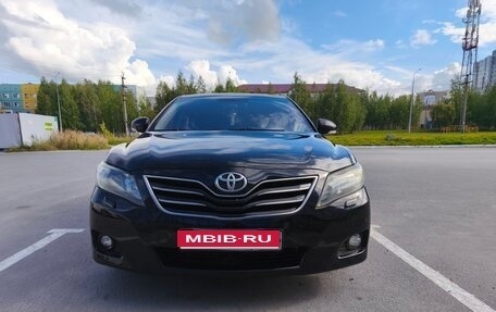 Toyota Camry, 2011 год, 1 099 000 рублей, 1 фотография