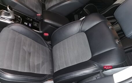 Mitsubishi Outlander III рестайлинг 3, 2019 год, 3 100 000 рублей, 6 фотография