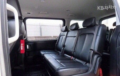 Hyundai Staria, 2021 год, 2 365 013 рублей, 6 фотография