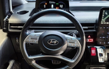 Hyundai Staria, 2021 год, 3 500 000 рублей, 5 фотография