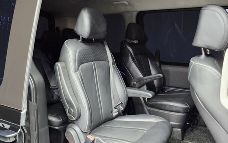 Hyundai Staria, 2021 год, 3 500 000 рублей, 11 фотография