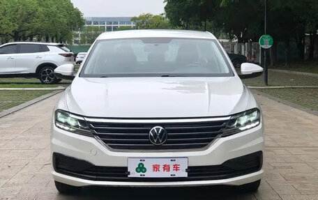 Volkswagen Lavida, 2022 год, 1 300 000 рублей, 2 фотография