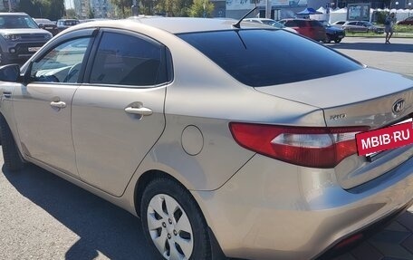 KIA Rio III рестайлинг, 2013 год, 825 000 рублей, 4 фотография