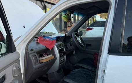Nissan Cube II, 2001 год, 350 000 рублей, 3 фотография