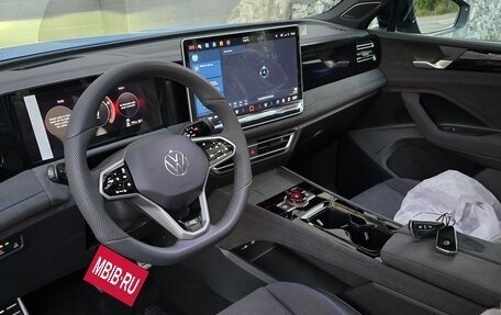 Volkswagen Tiguan, 2024 год, 4 300 000 рублей, 11 фотография