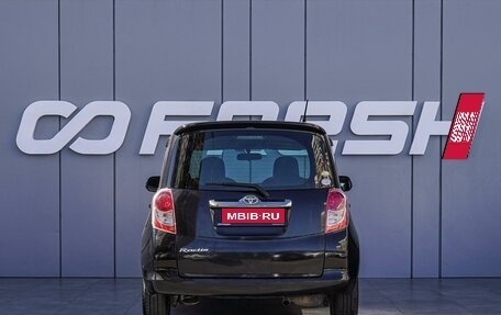 Toyota Ractis I, 2009 год, 785 000 рублей, 4 фотография