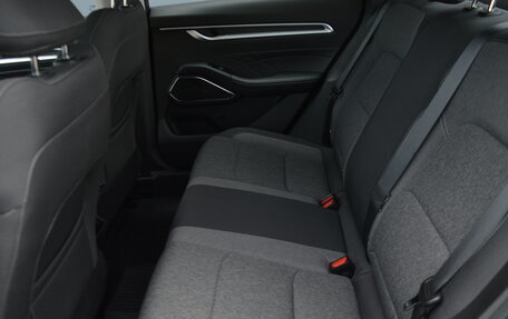 Geely Emgrand, 2024 год, 1 750 000 рублей, 18 фотография