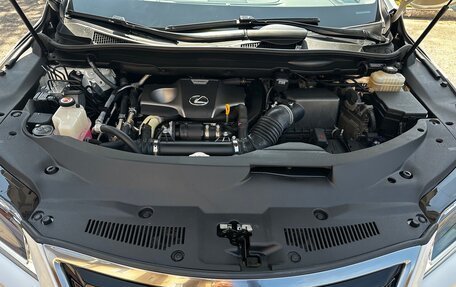 Lexus RX IV рестайлинг, 2018 год, 4 900 000 рублей, 14 фотография