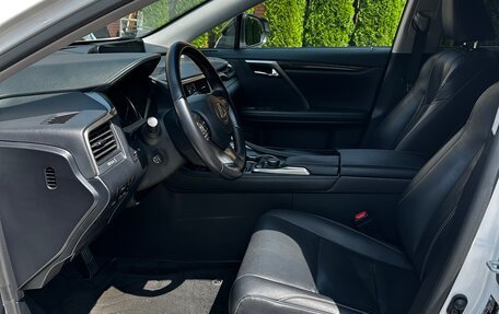 Lexus RX IV рестайлинг, 2018 год, 4 900 000 рублей, 18 фотография