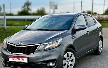 KIA Rio III рестайлинг, 2016 год, 880 000 рублей, 1 фотография