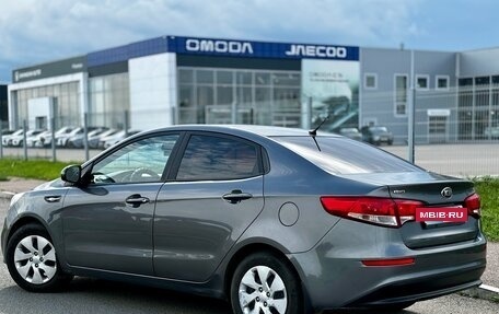 KIA Rio III рестайлинг, 2016 год, 880 000 рублей, 12 фотография
