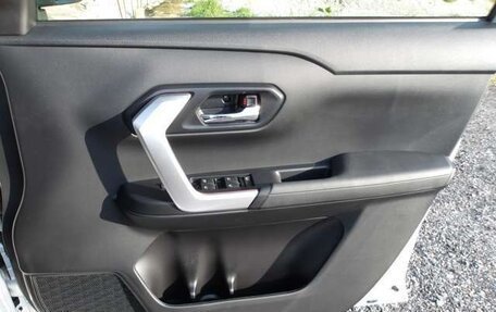 Toyota Raize I, 2022 год, 1 160 000 рублей, 17 фотография