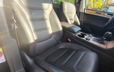 Volkswagen Touareg III, 2013 год, 2 650 000 рублей, 9 фотография
