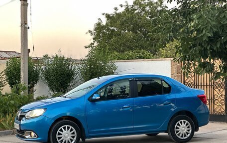 Renault Logan II, 2015 год, 750 000 рублей, 8 фотография