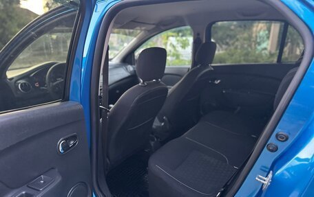 Renault Logan II, 2015 год, 750 000 рублей, 20 фотография