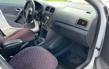 Volkswagen Polo VI (EU Market), 2011 год, 570 000 рублей, 6 фотография