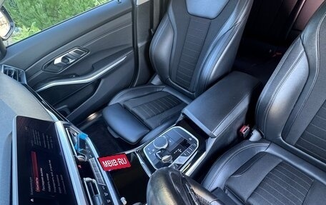 BMW 3 серия, 2019 год, 2 890 000 рублей, 9 фотография