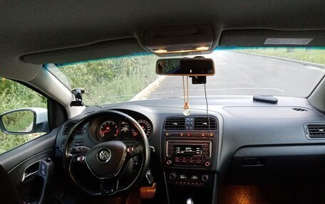 Volkswagen Polo VI (EU Market), 2018 год, 1 100 000 рублей, 4 фотография