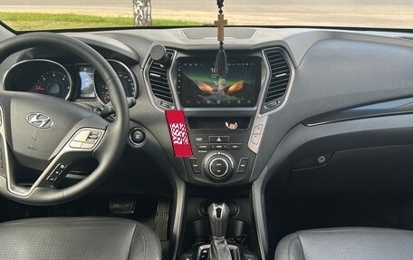 Hyundai Santa Fe III рестайлинг, 2014 год, 2 350 000 рублей, 11 фотография