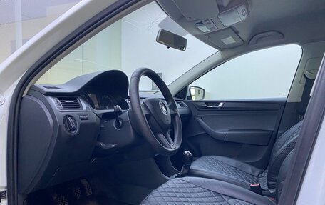 Skoda Rapid I, 2018 год, 1 000 000 рублей, 16 фотография