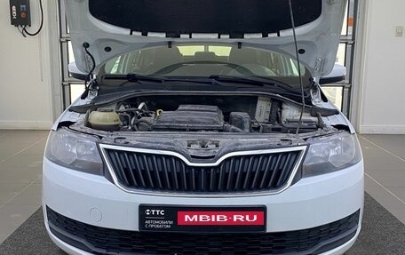 Skoda Rapid I, 2018 год, 1 000 000 рублей, 9 фотография