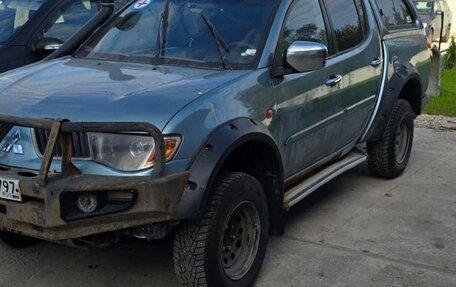 Mitsubishi L200 IV рестайлинг, 2007 год, 650 000 рублей, 16 фотография