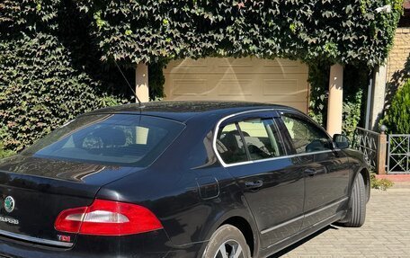 Skoda Superb III рестайлинг, 2008 год, 770 000 рублей, 6 фотография