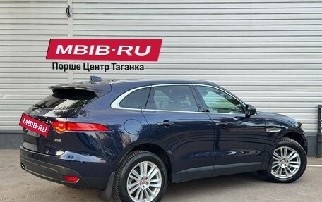 Jaguar F-Pace, 2017 год, 3 095 000 рублей, 4 фотография