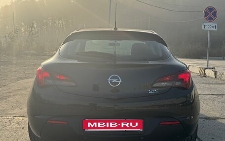 Opel Astra J, 2012 год, 770 000 рублей, 3 фотография