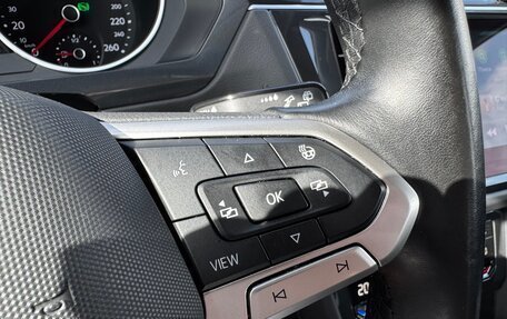 Volkswagen Tiguan II, 2021 год, 2 700 000 рублей, 18 фотография