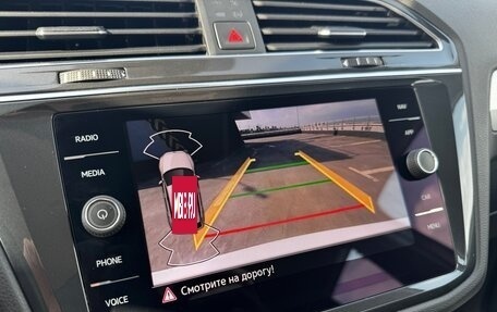 Volkswagen Tiguan II, 2021 год, 2 700 000 рублей, 14 фотография