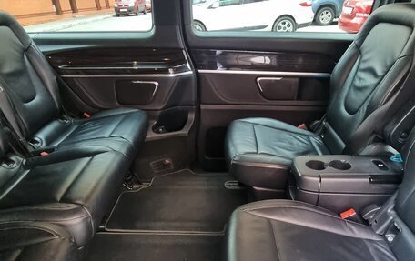 Mercedes-Benz V-Класс, 2015 год, 3 470 000 рублей, 10 фотография